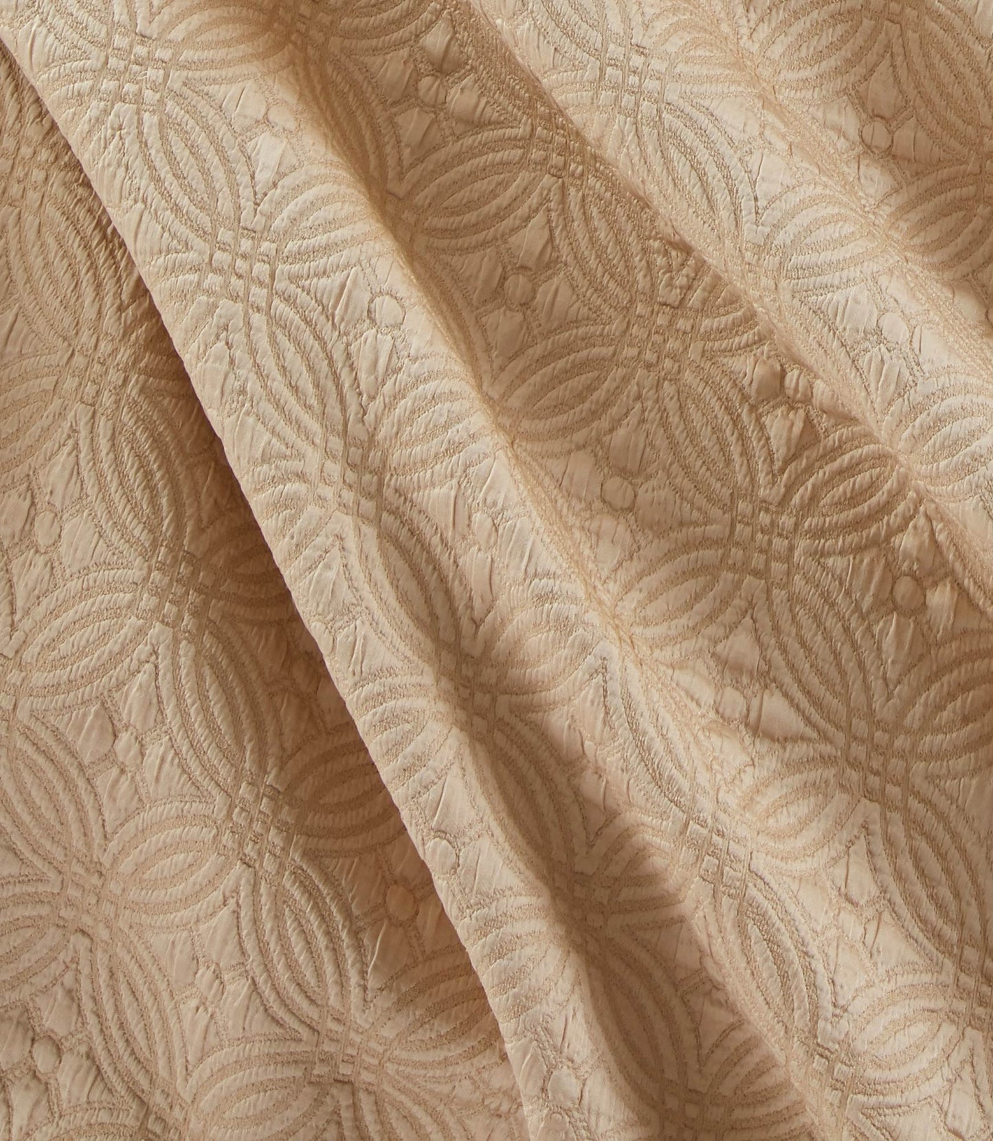 Lucia Matelassé Coverlet Champagne Detail
