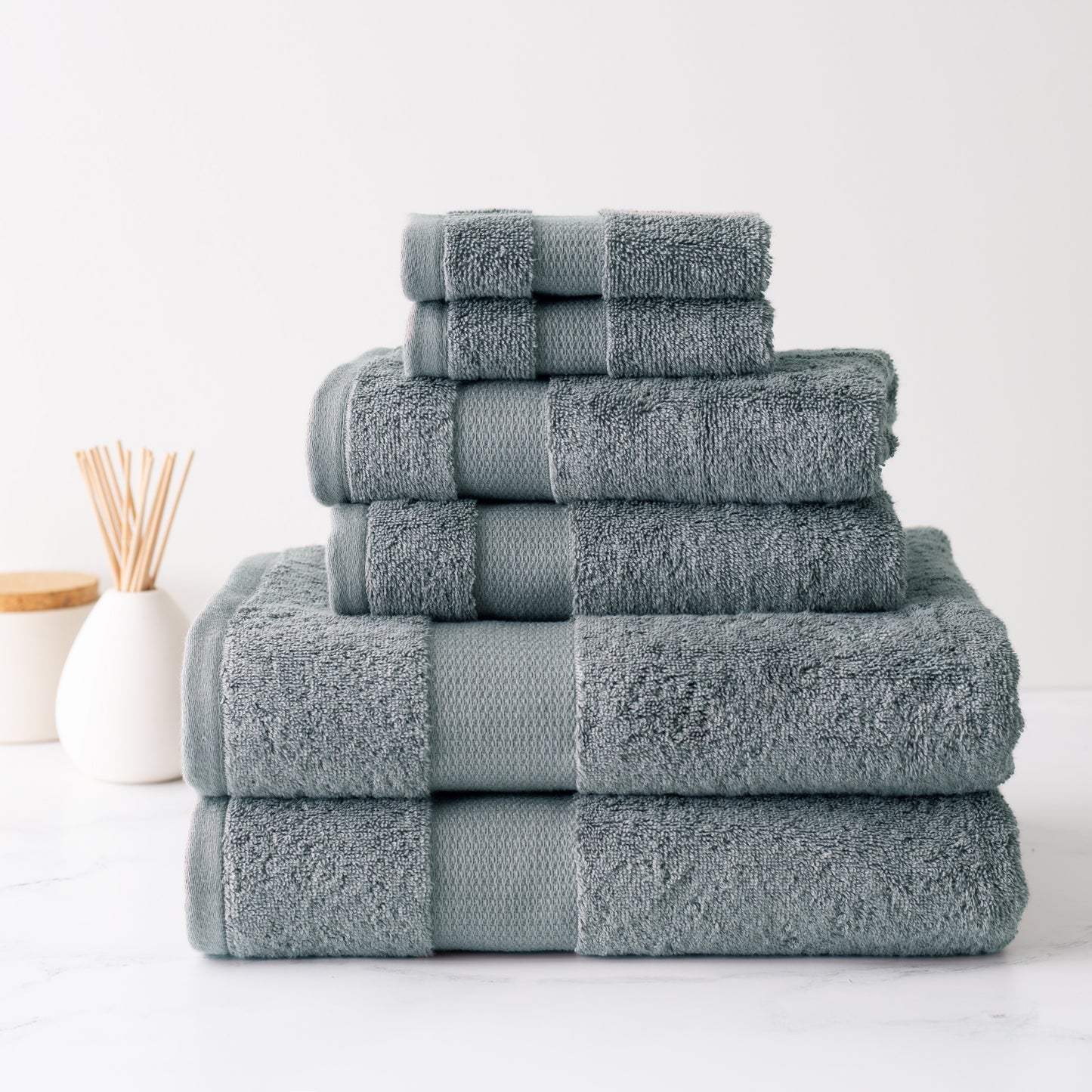 Plush Bath Towel Stack Steel