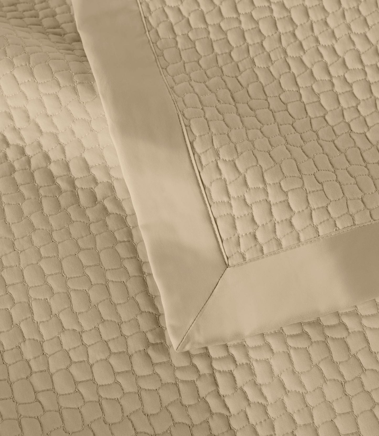 Hamilton Quilted Coverlet Camel Detail