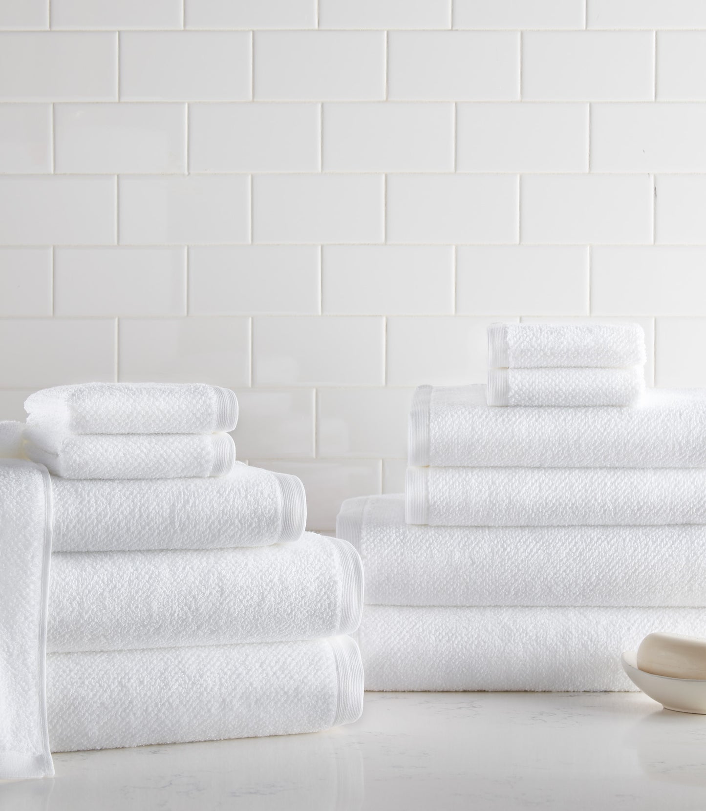 Jubilee Towel Bundle 12 Piece White