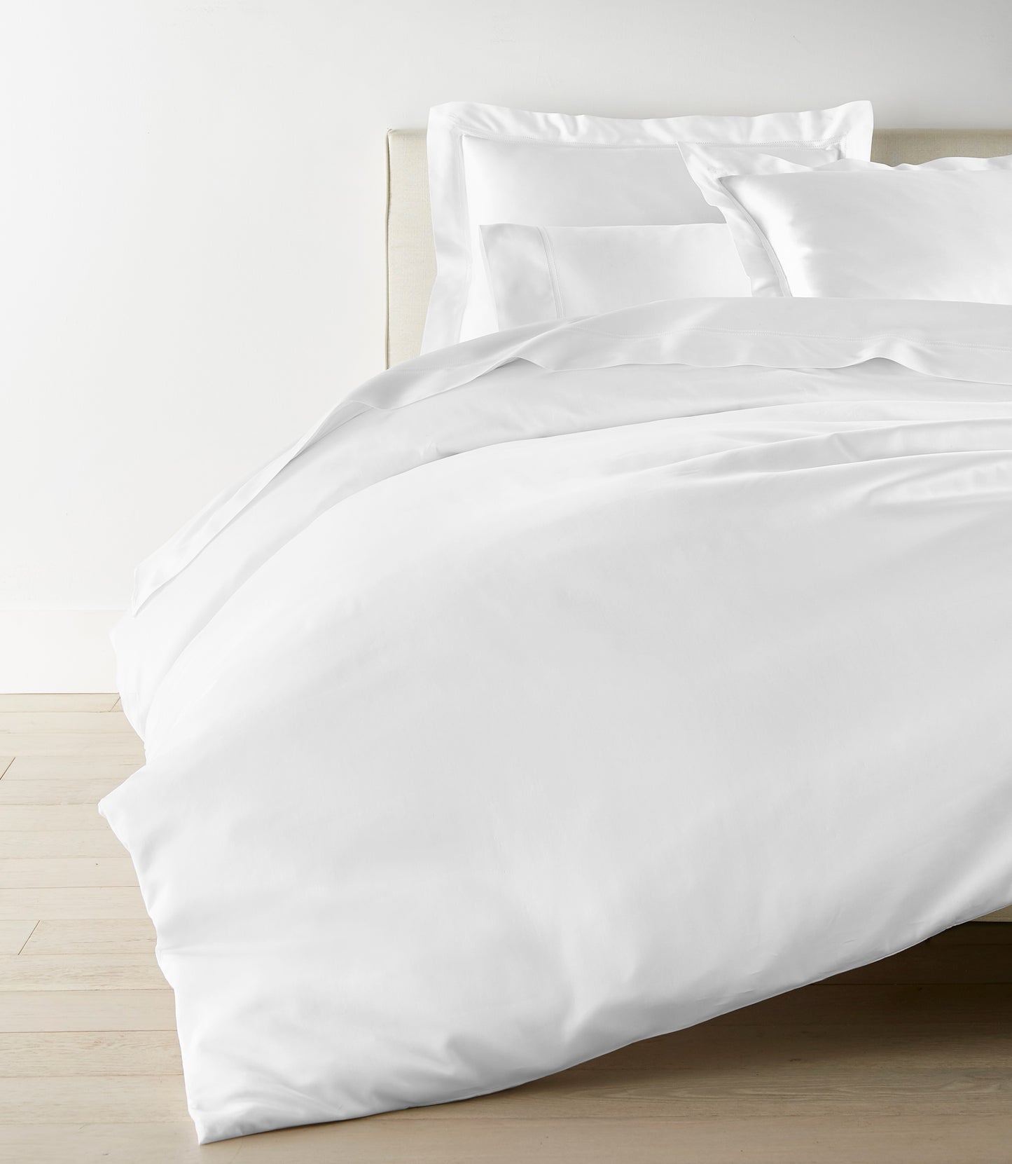 Virtuoso White Duvet Cover on Bed