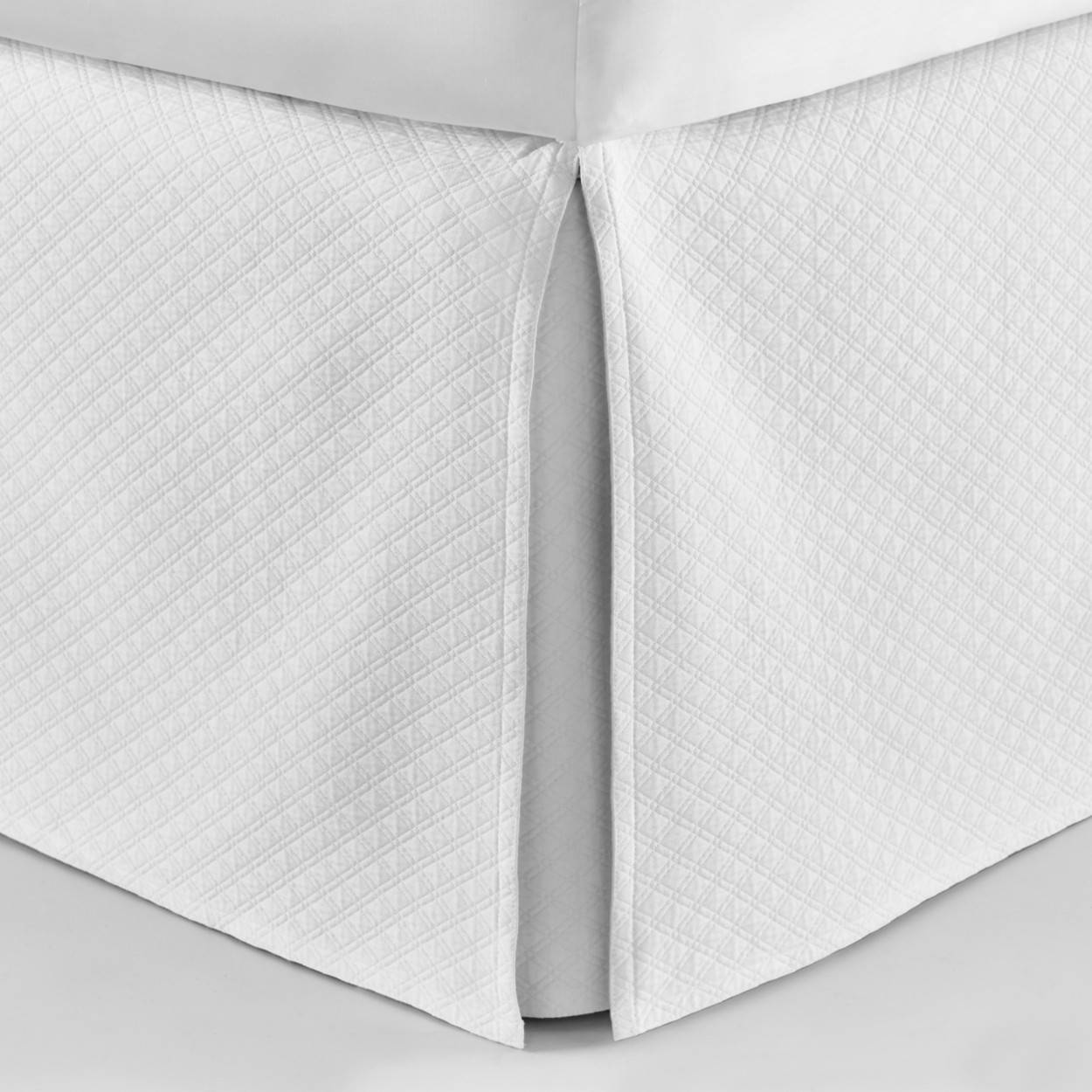 Alyssa Matelassé Bed Skirt