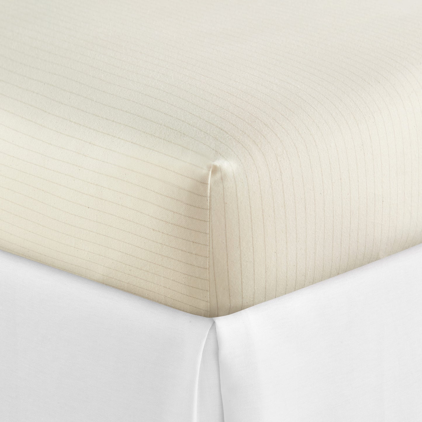 All Seasons Brushed Fitted Sheet, Pearl