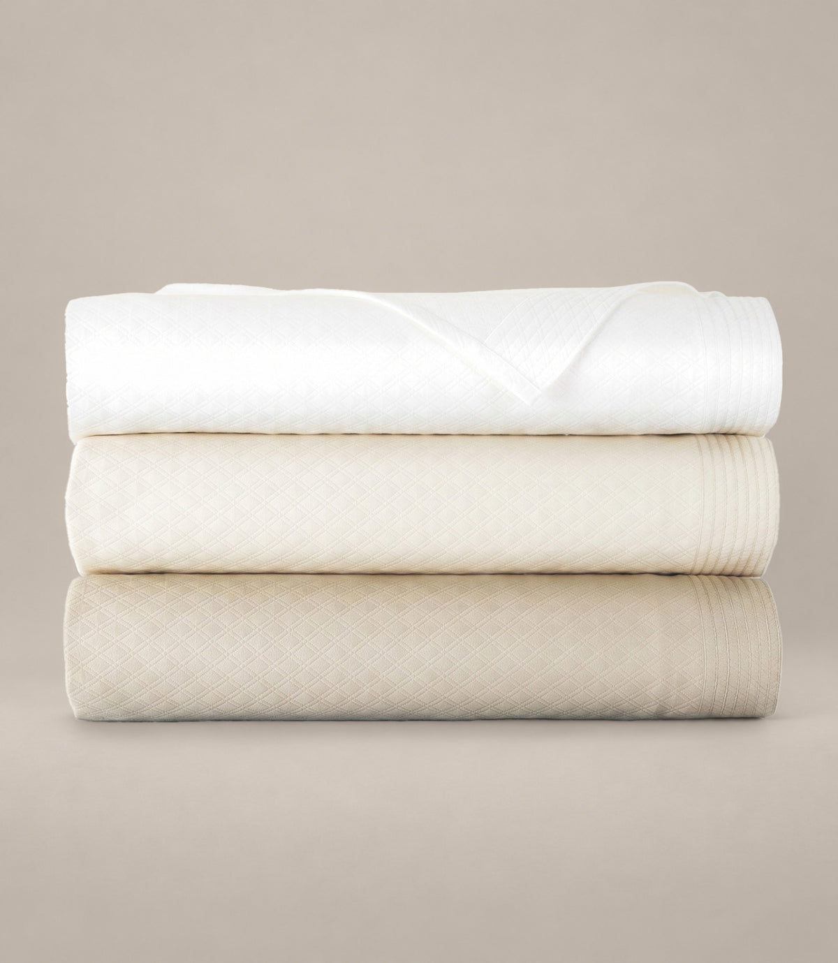 Alyssa Coverlet Stack Multicolor White Natural Flax