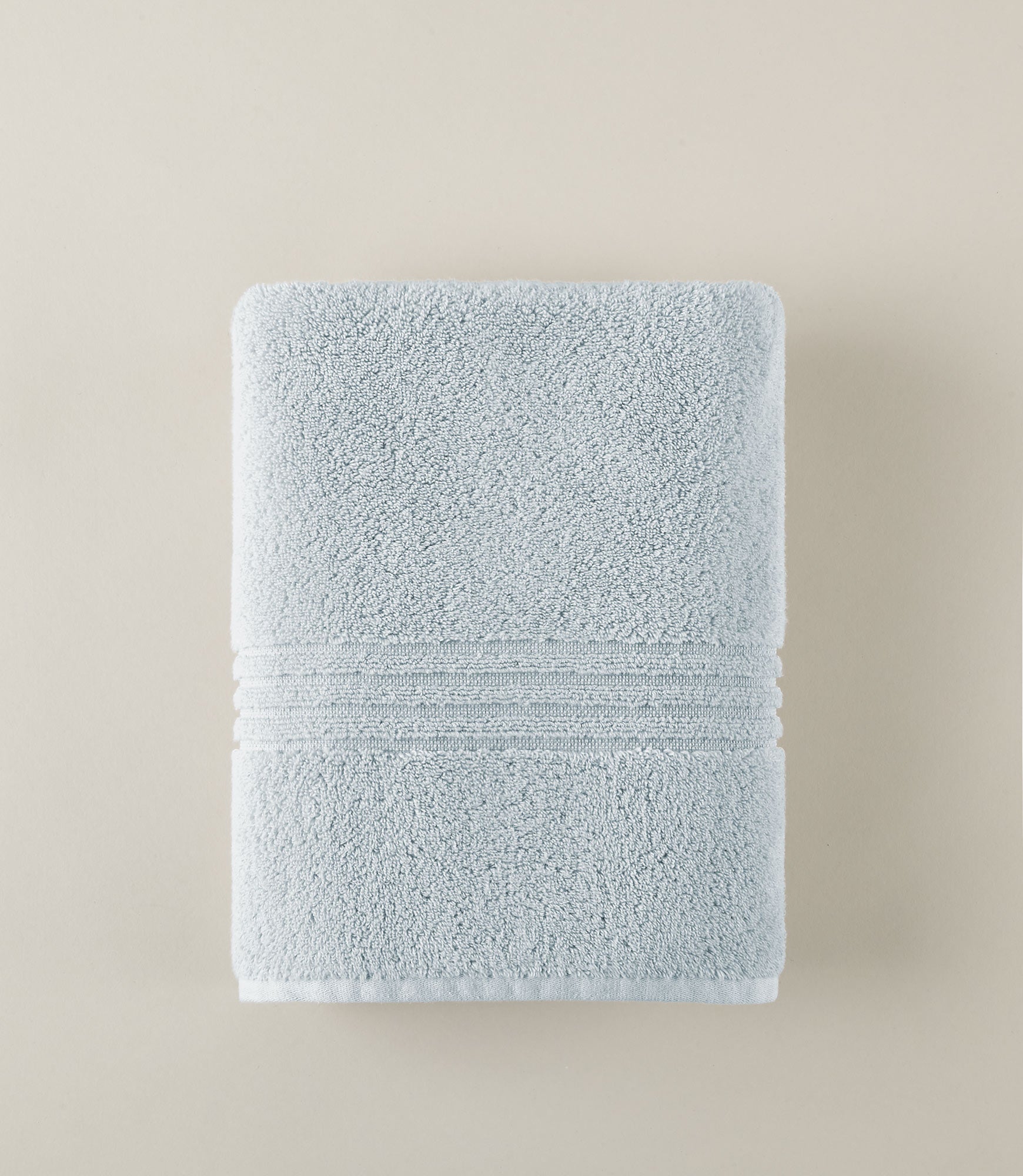 Chelsea Plush Bath Towel Mist