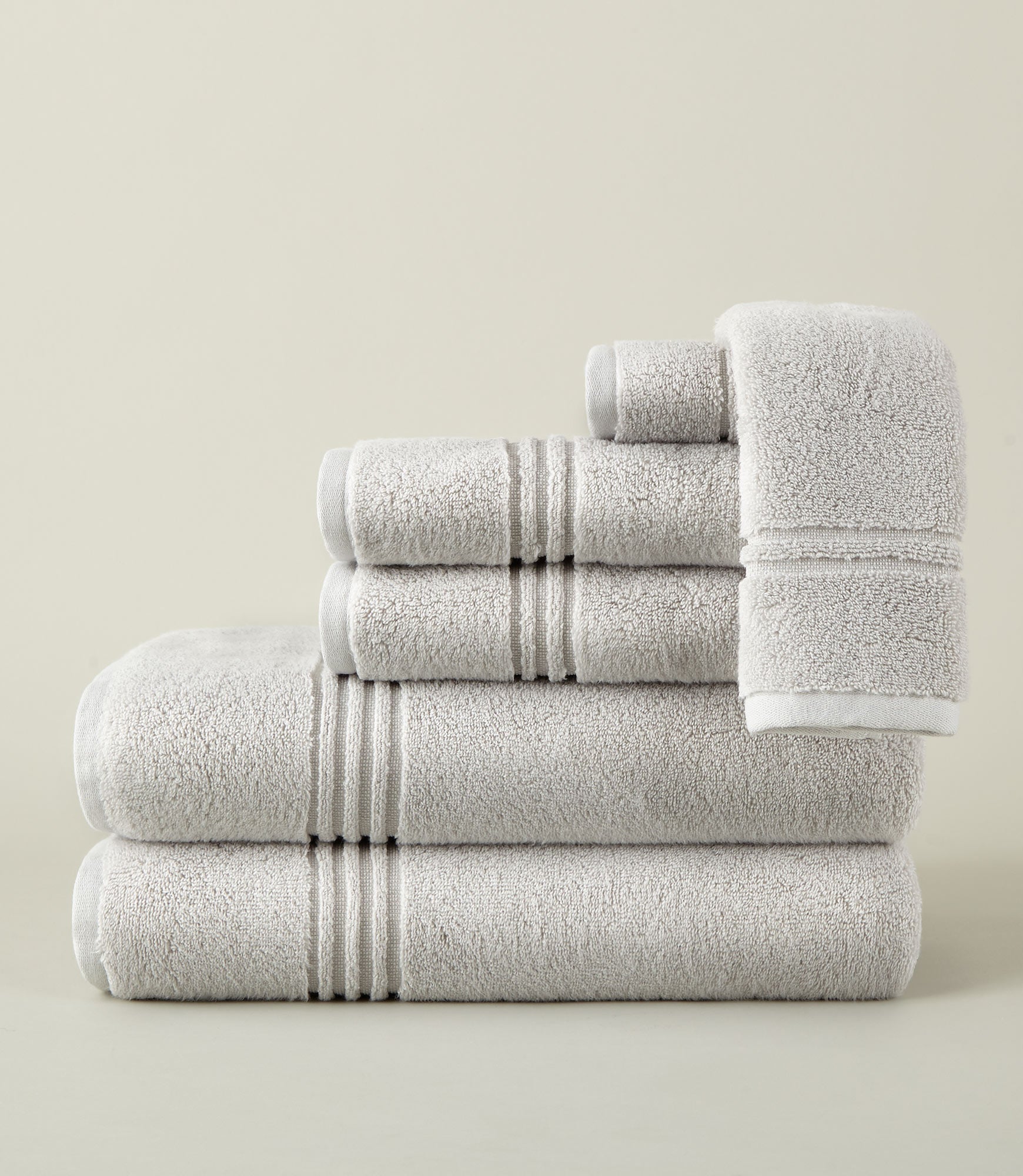Chelsea Plush Towel Set Stack Pewter