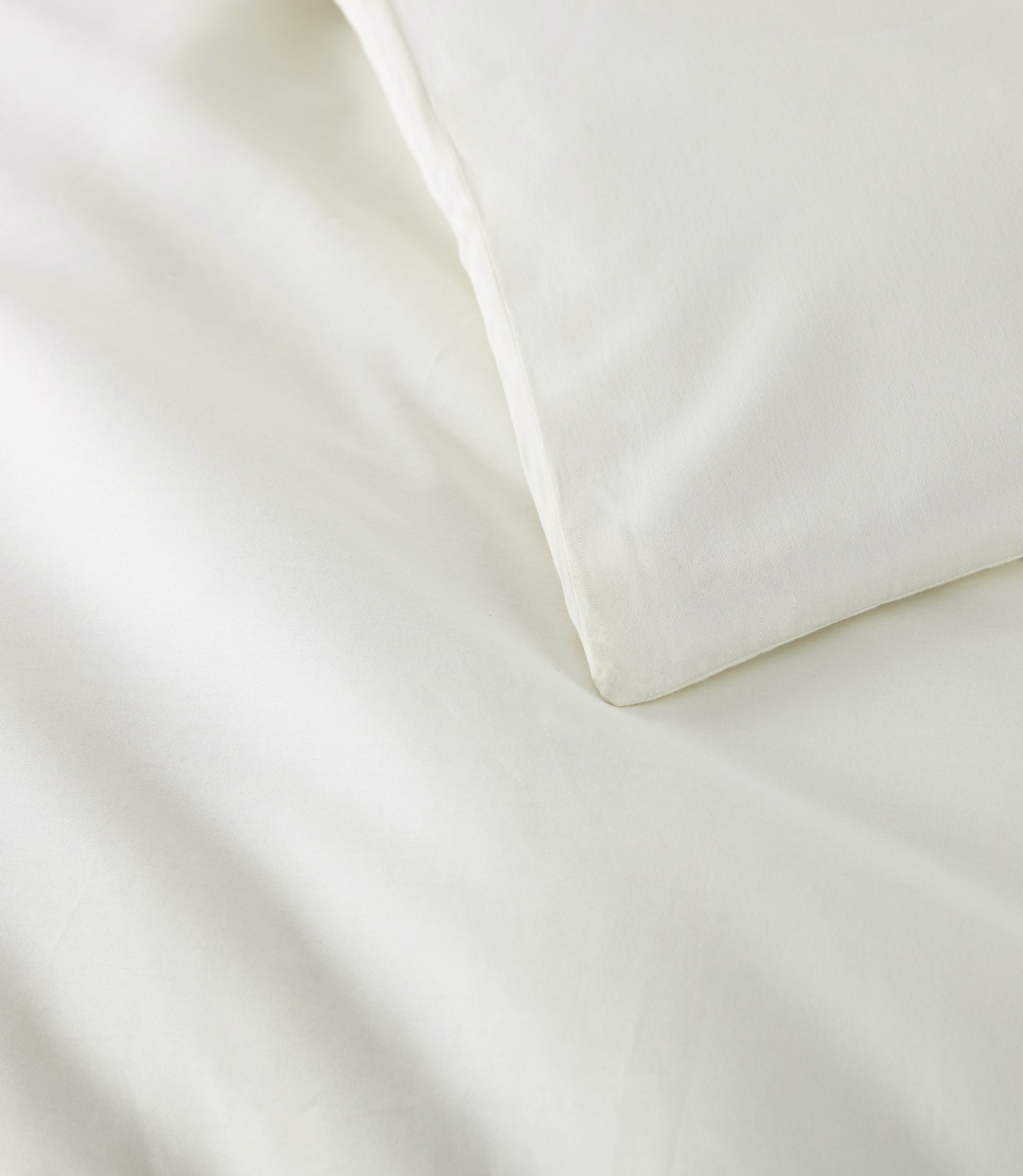 knife edge detail on clara duvet, Ivory