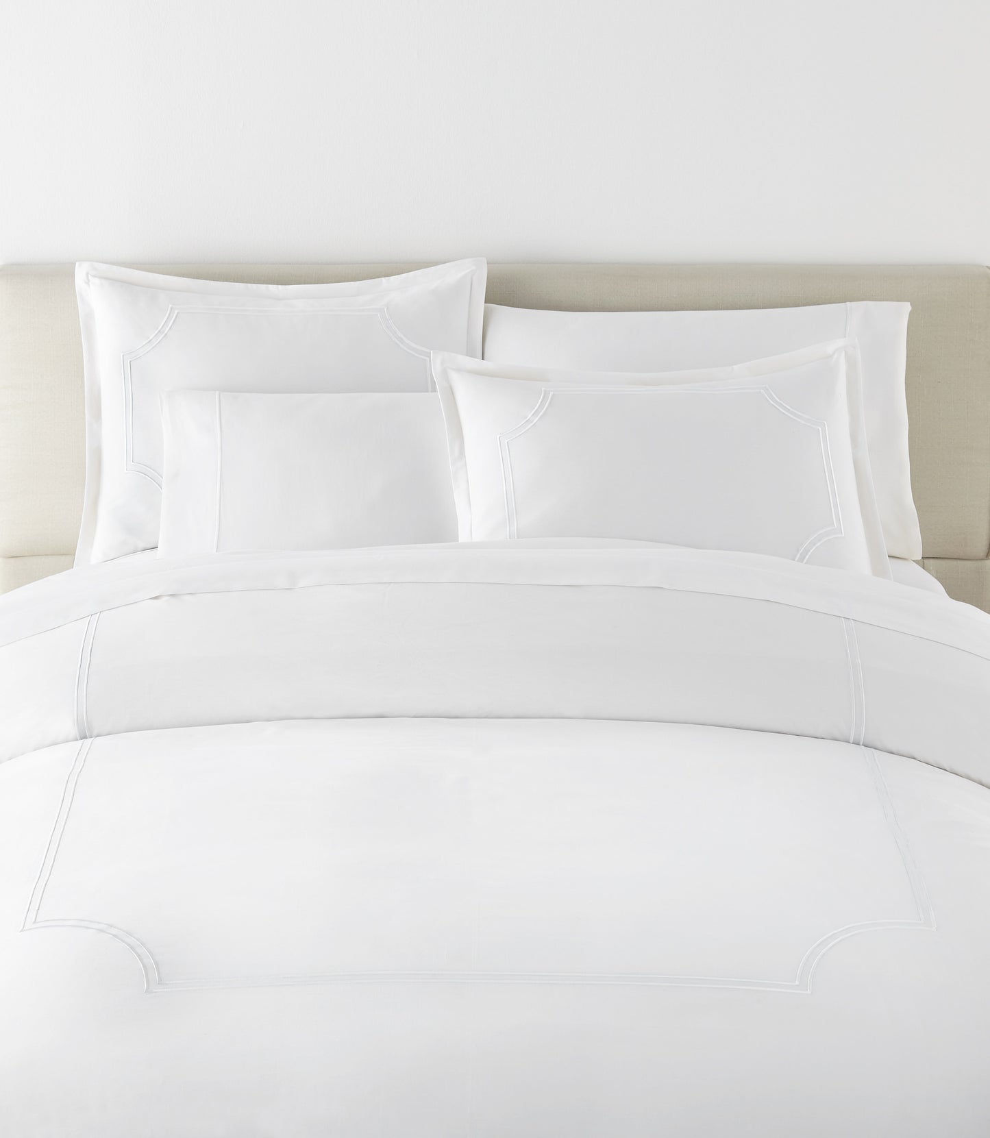 Deco Classic Embroidered Duvet Set lifestyle 2, White