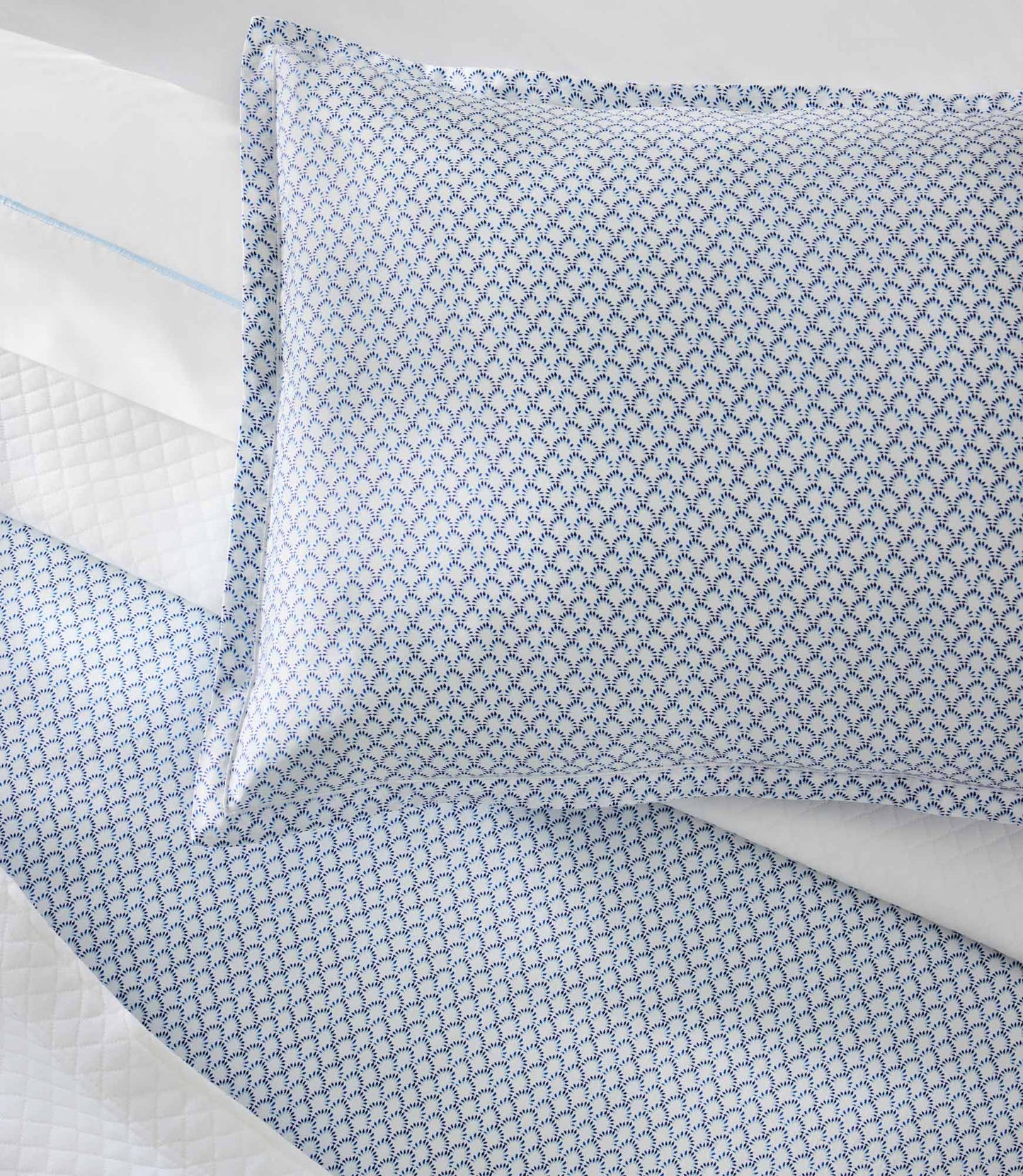 Classic Printed Duvet and Shams, Demi
