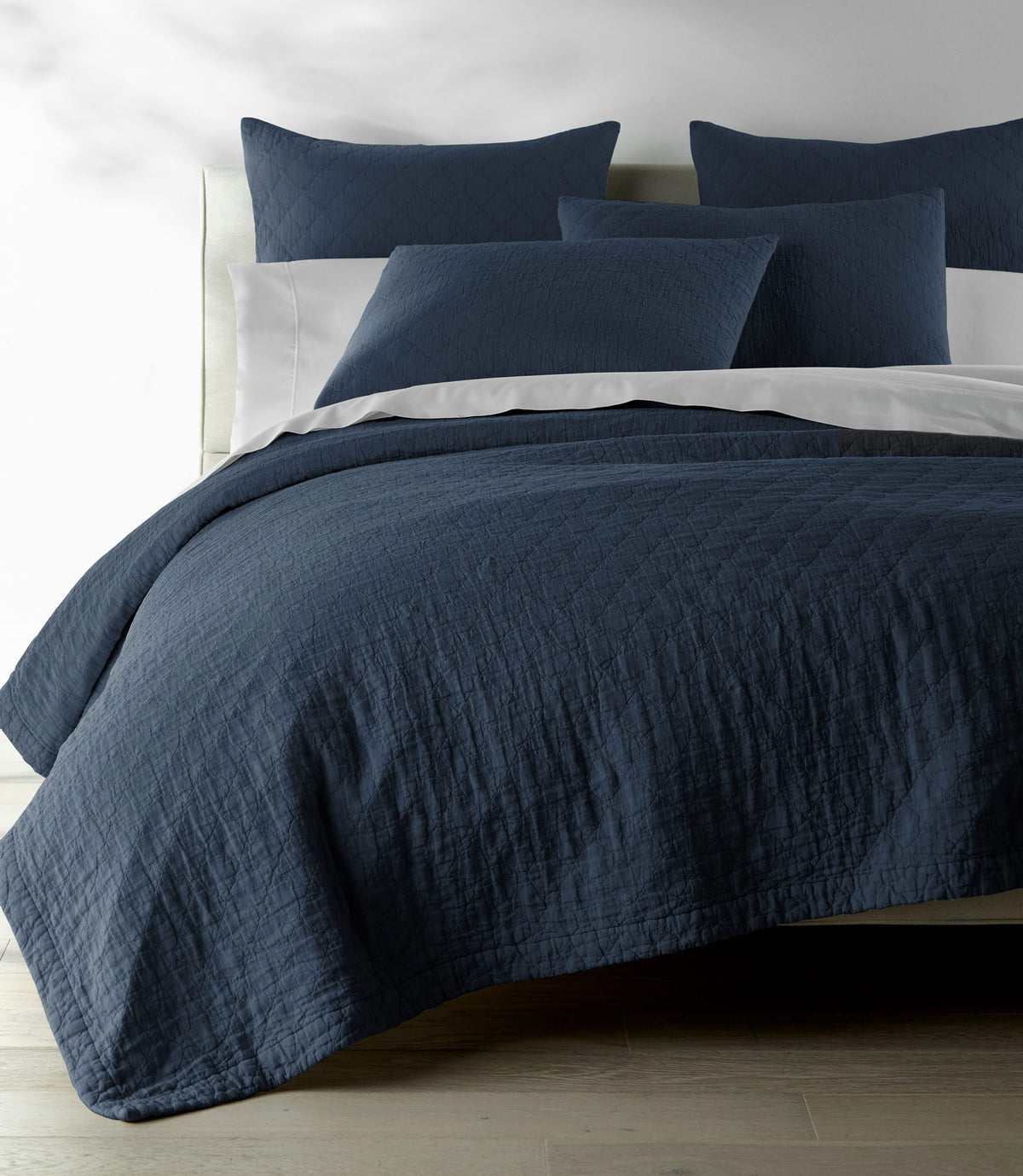 Heritage Stonewashed Coverlet and Sham, Navy