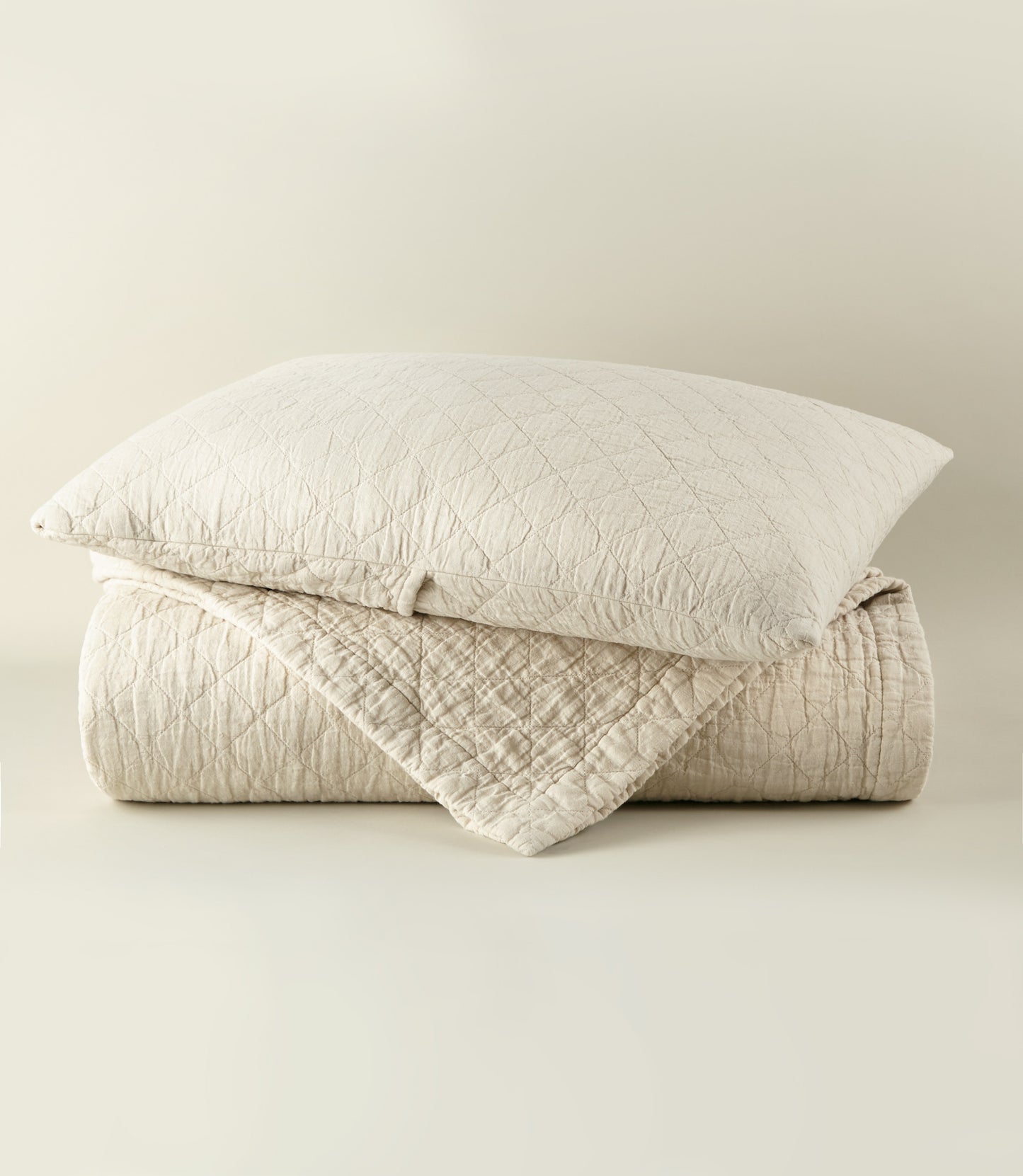 Heritage Linen Coverlet and Sham, Natural