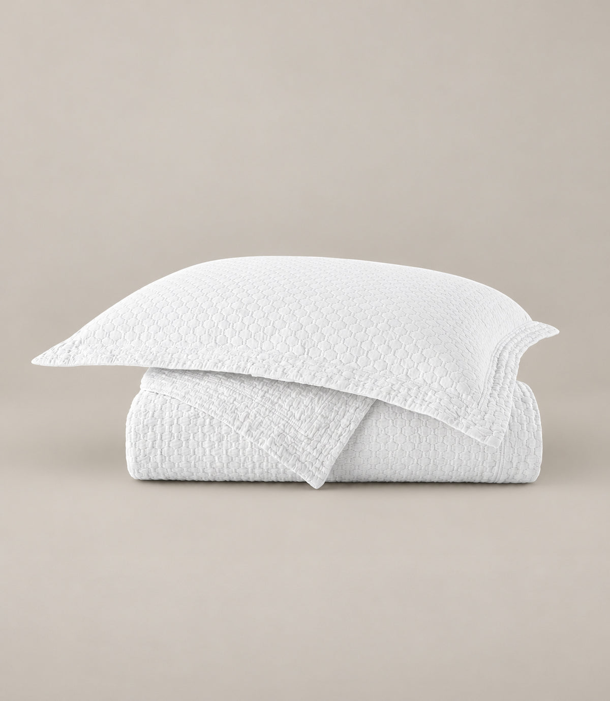 Juliet Matelassé Coverlet White