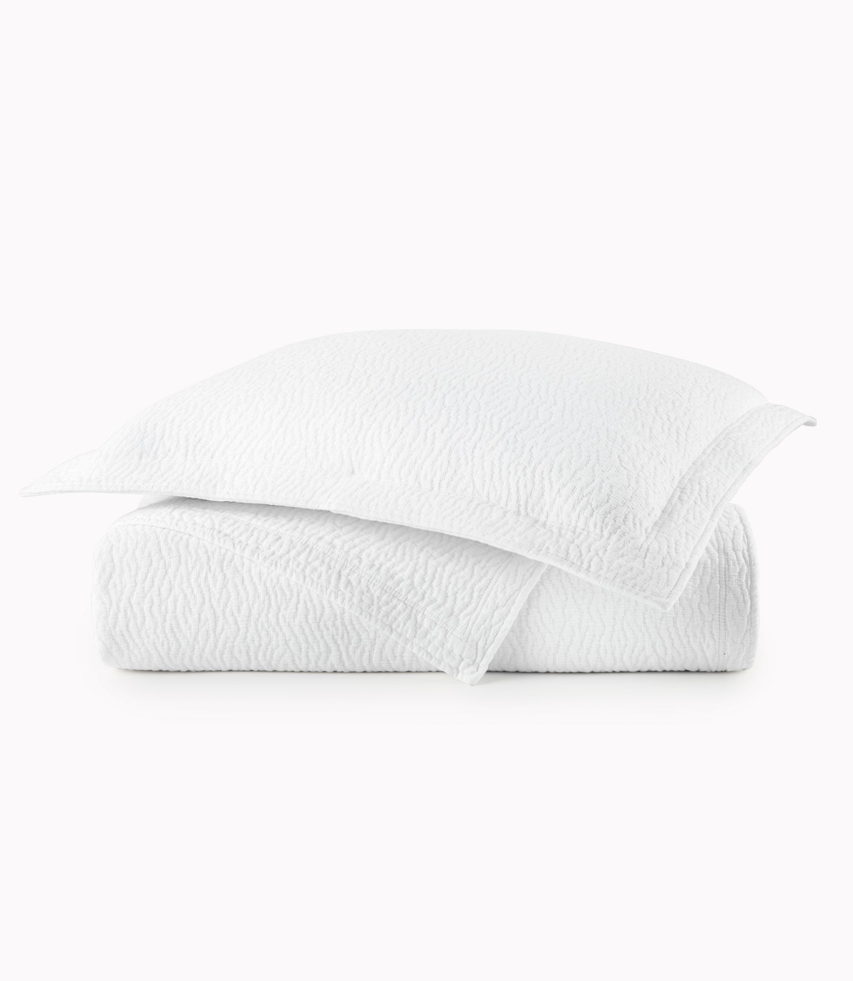 Mia Stonewashed Matelassé Coverlet and Sham, White