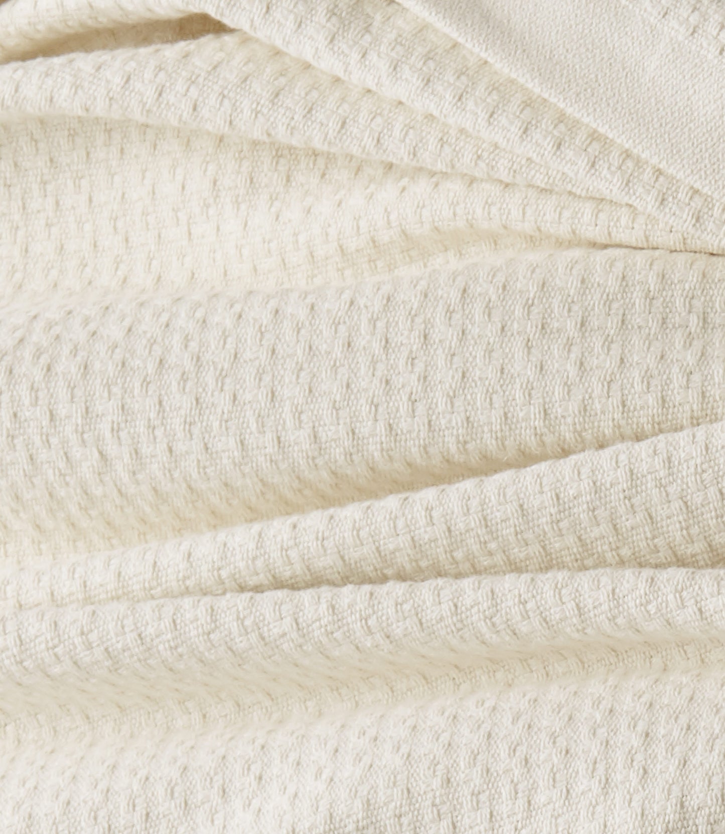 Newport Cotton Blanket Platinum Detail