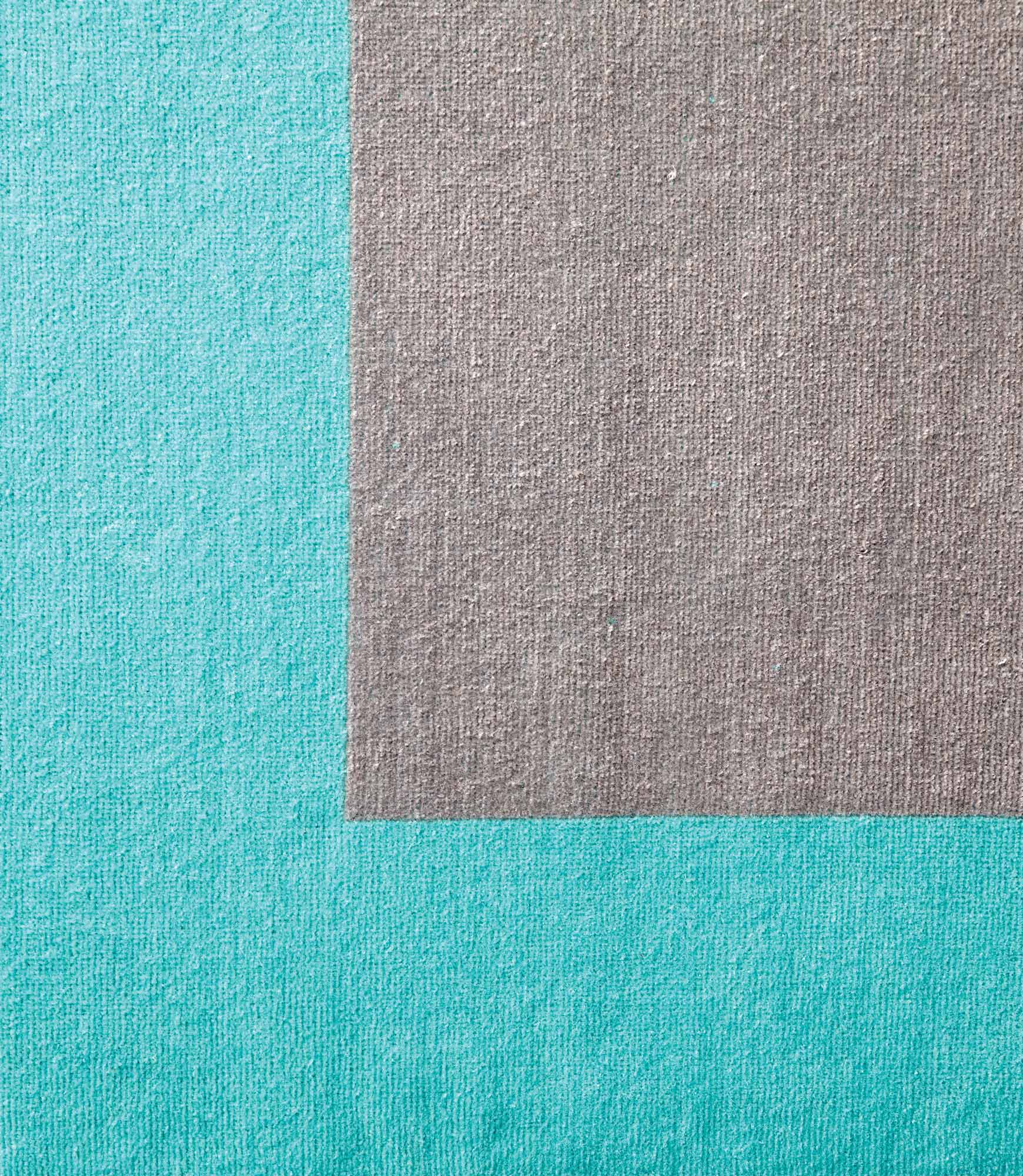 Close up of Soleil Beach Towel, Aqua