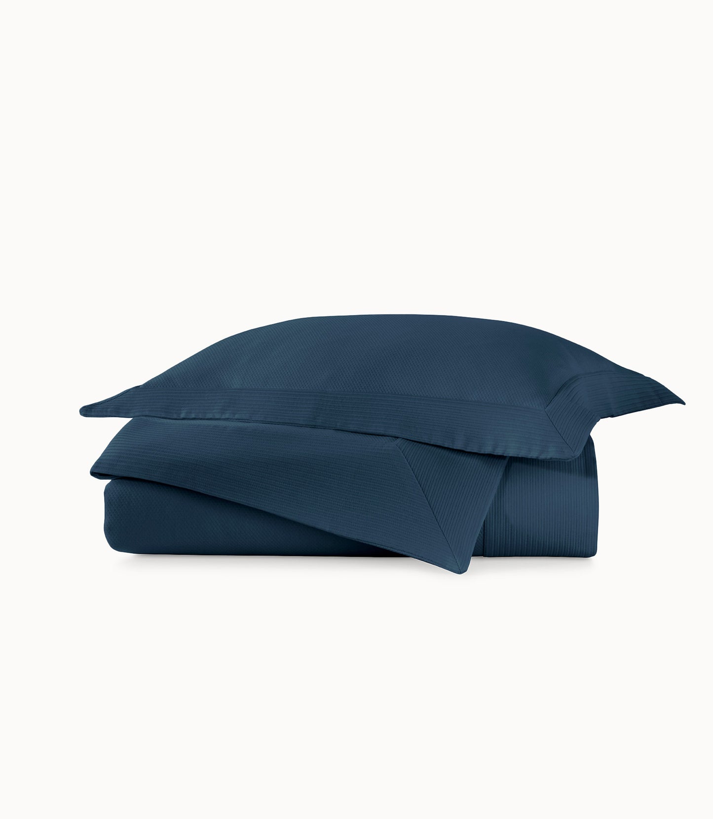 Angelina Matelassé Coverlet Navy