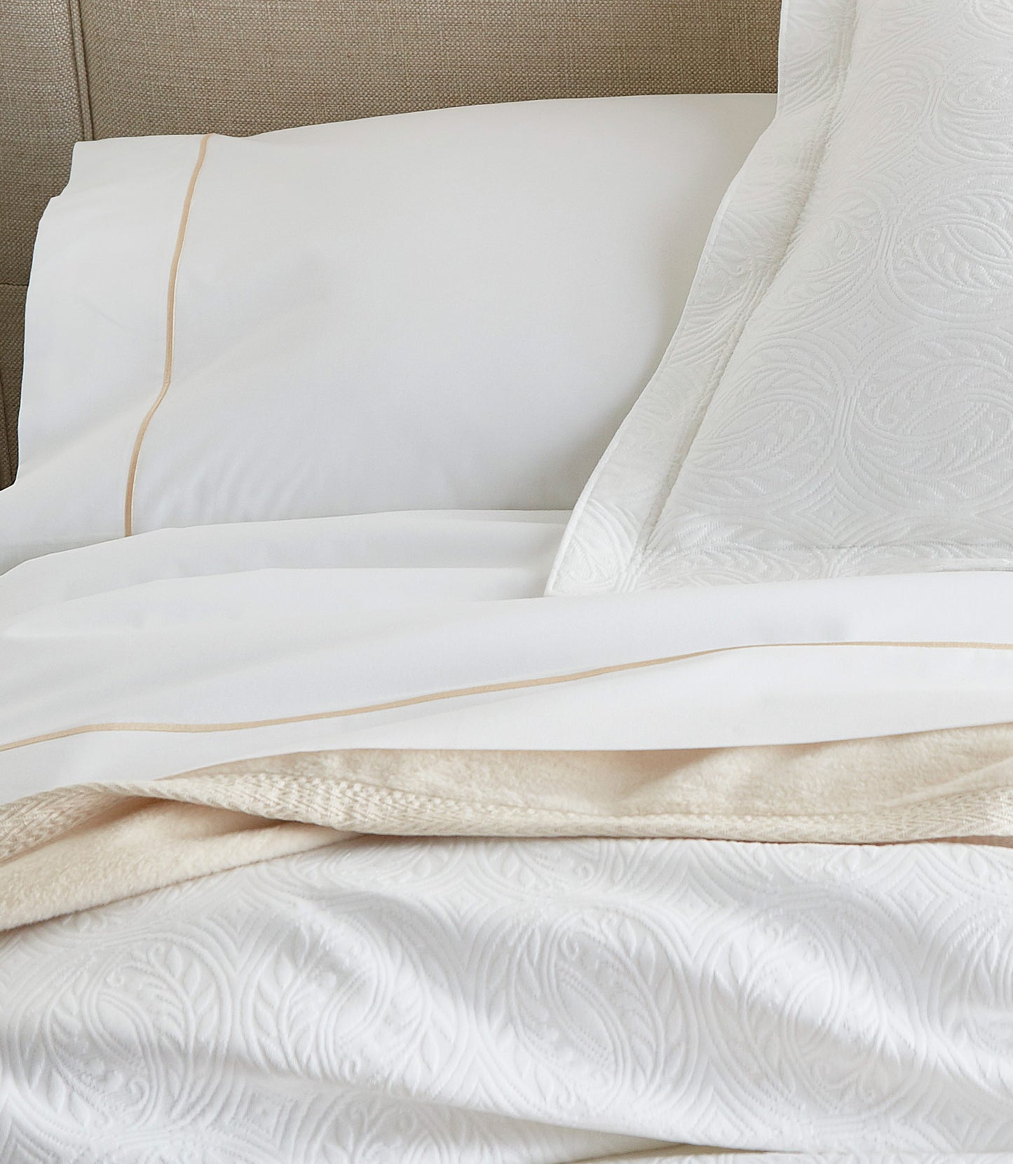 Soprano II Sateen Pillowcases Linen