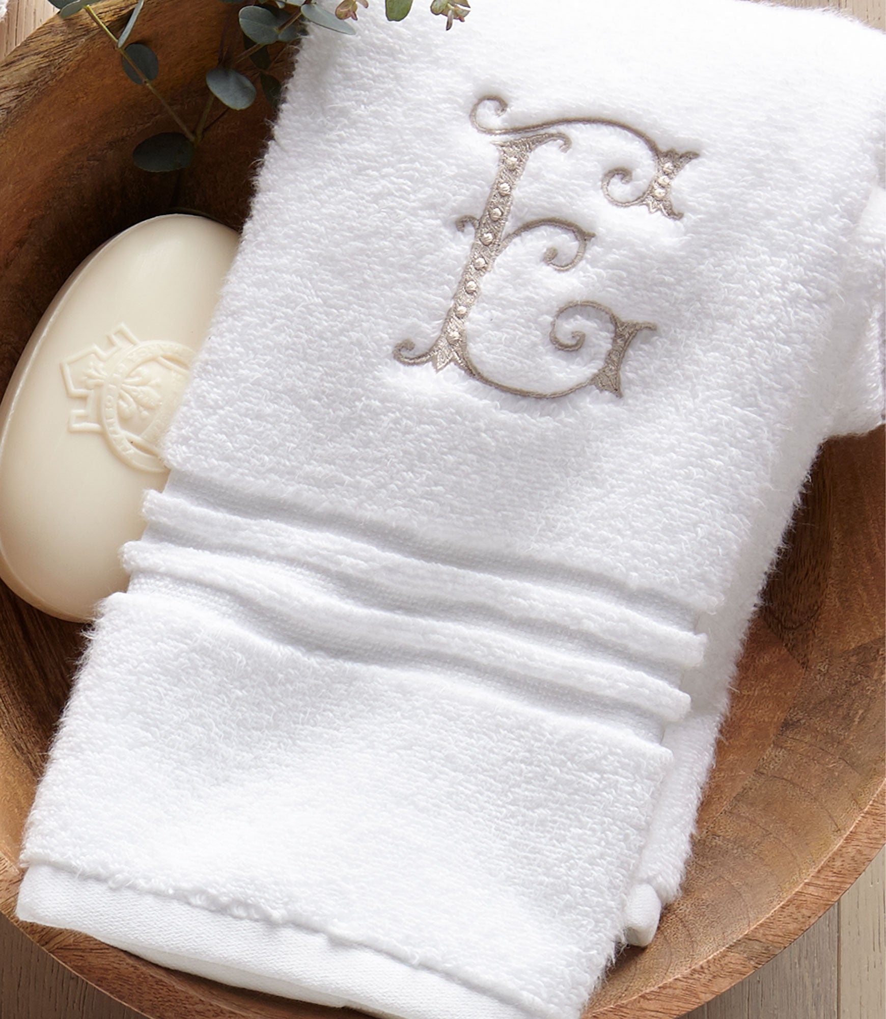 PEACOCK ALLEY Bamboo White Bath Towels - Yvonne Estelle's
