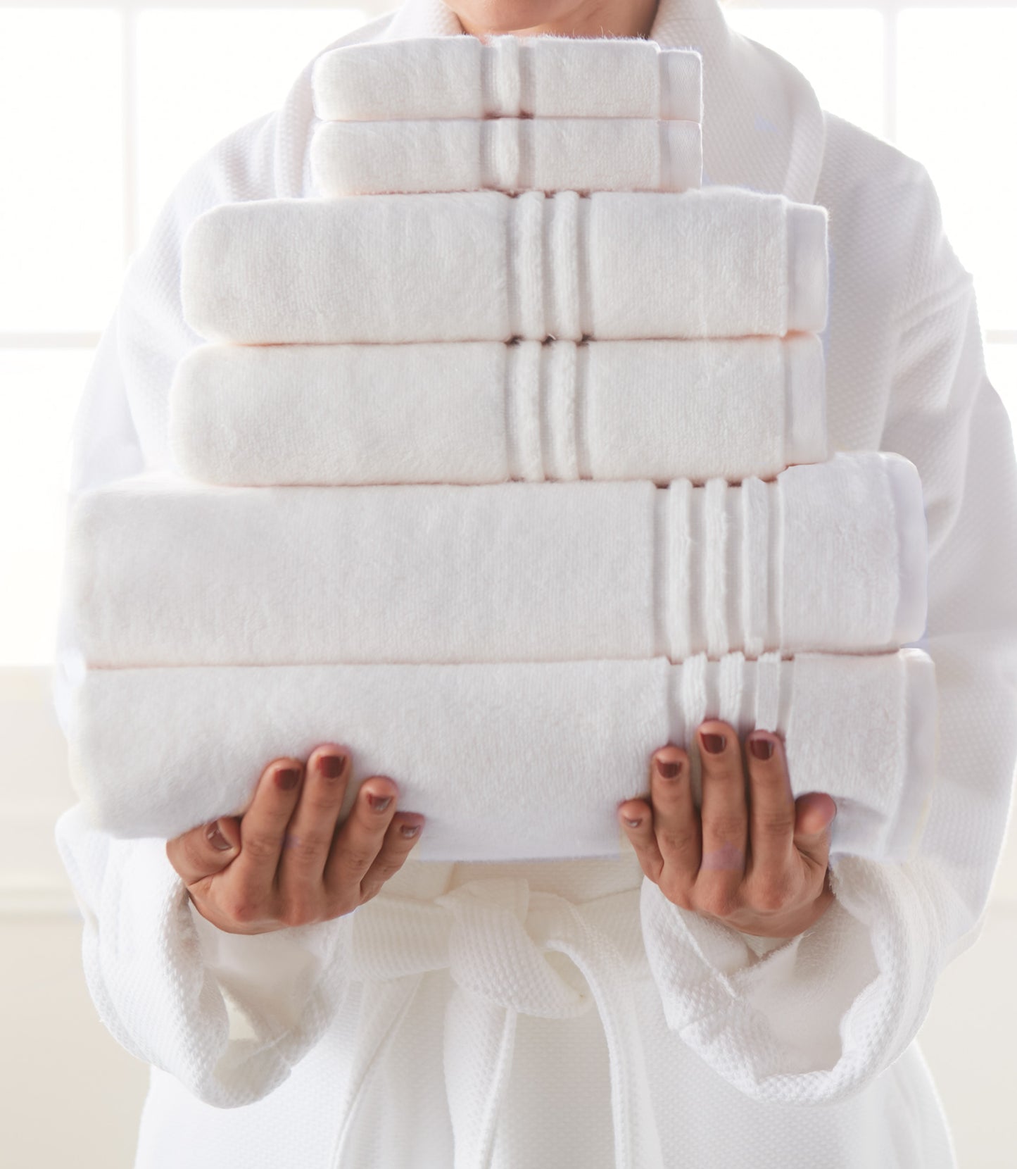 Chelsea Plush Bath Towels Set In White with Model