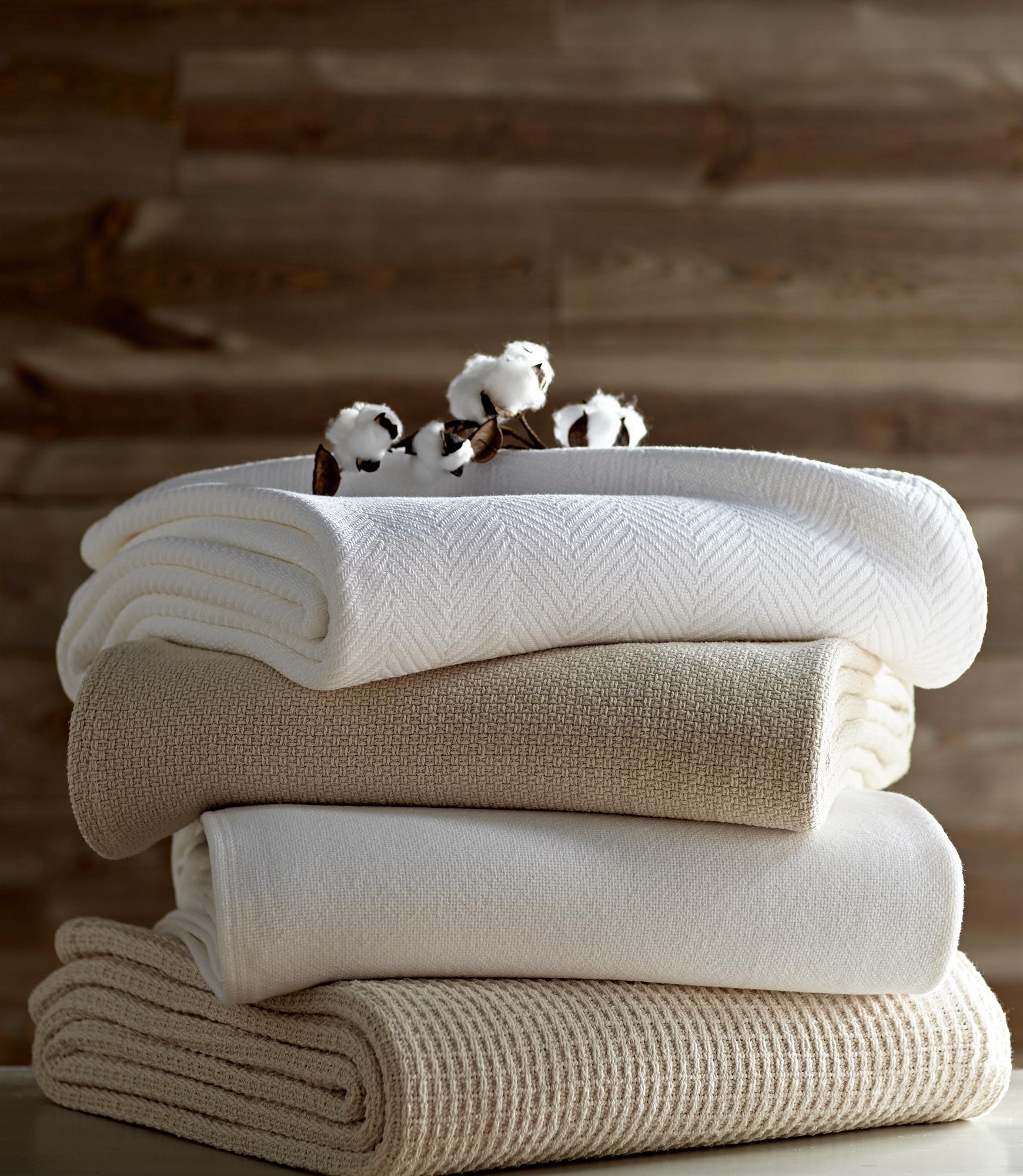 Lummus Cotton Throw Blanket Lifestyle