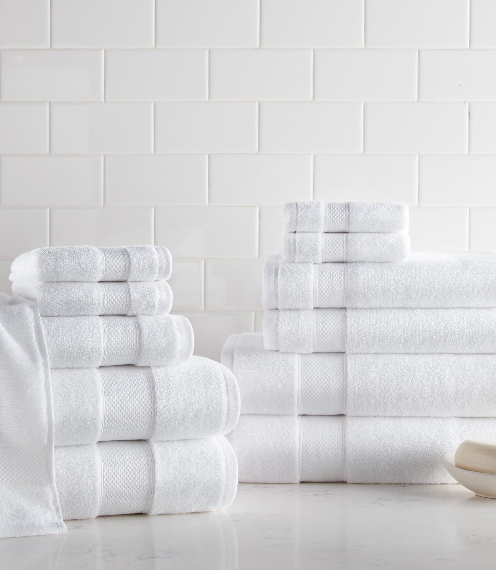 Diamond Towel 12 Piece Bundle White