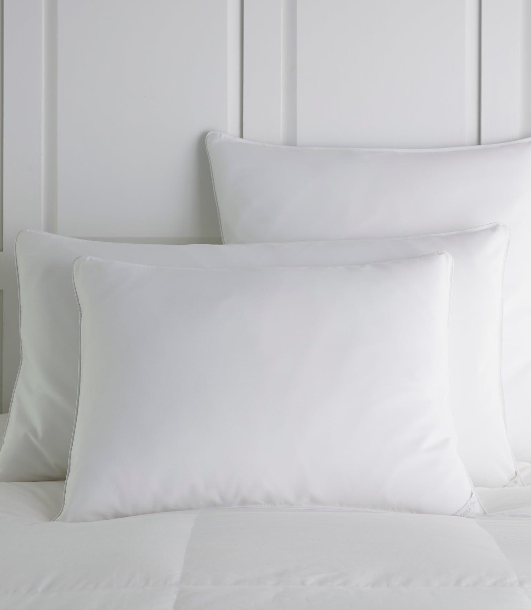 Peacock Alley White Goose Down Pillow - Standard Firm / White