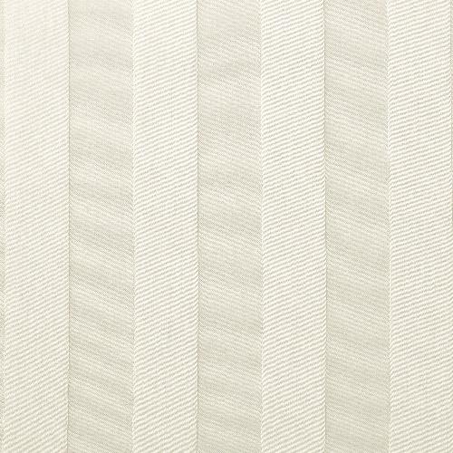 Duet Ivory Swatch 