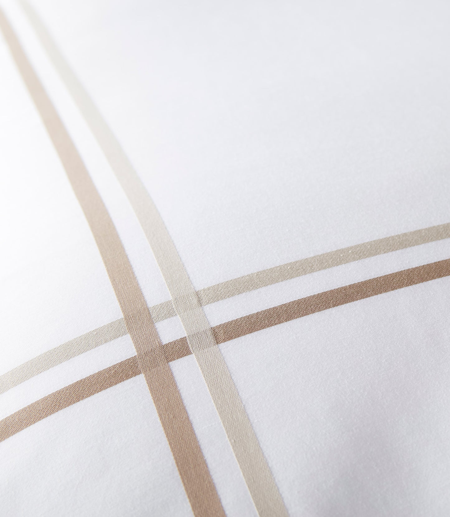 Duo Linen Detail