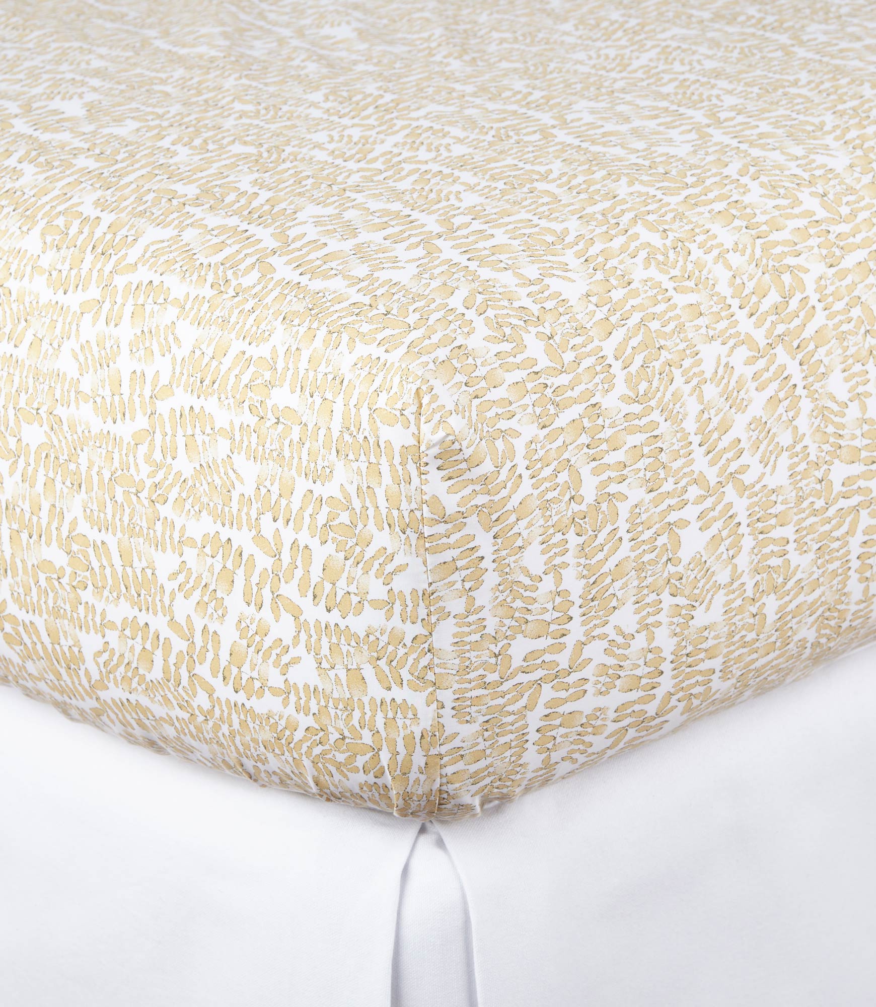 Fern Printed Percale Fitted Sheet Honey