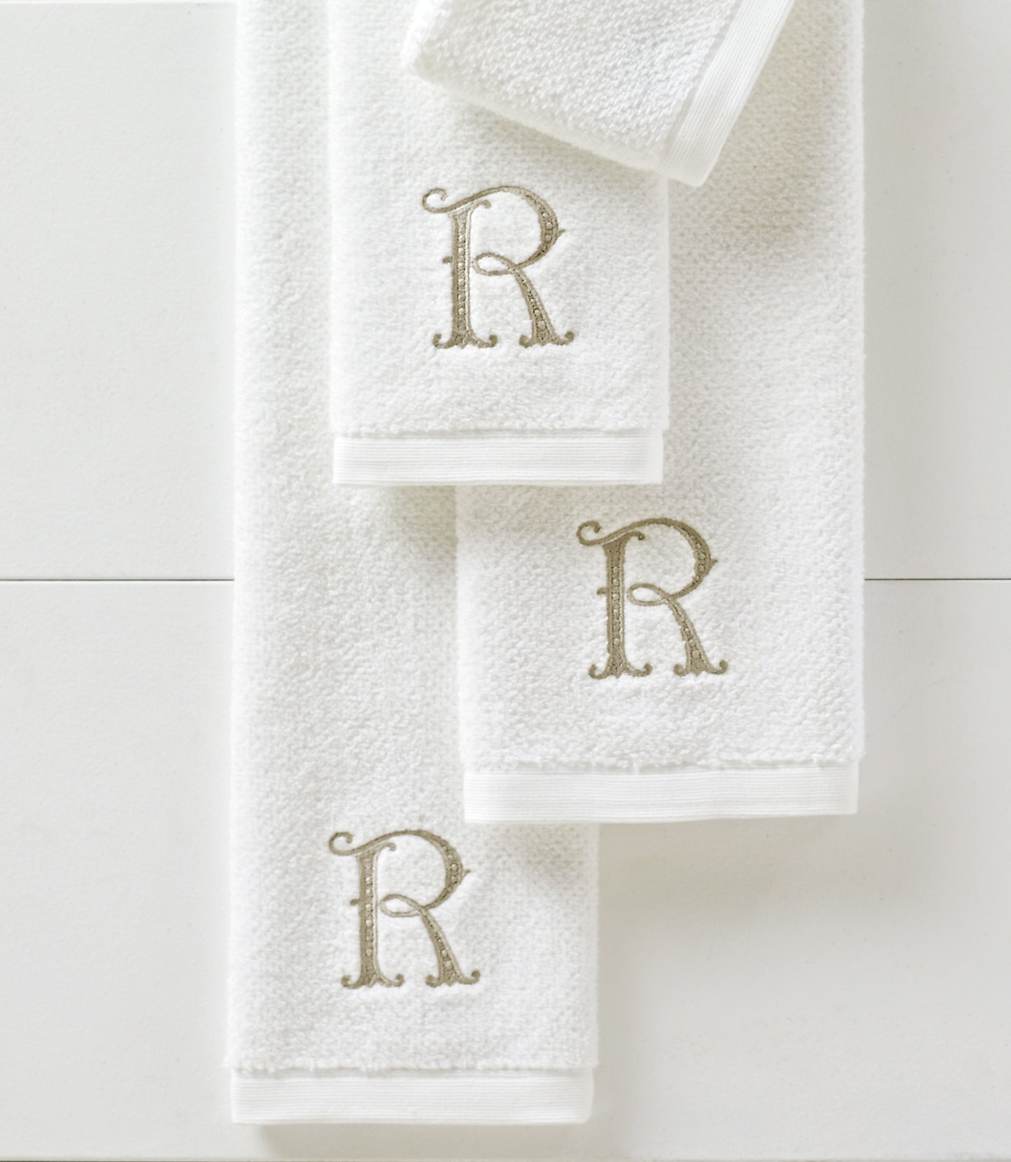 Why You Deserve Luxury Bath Towels – Peacock Alley