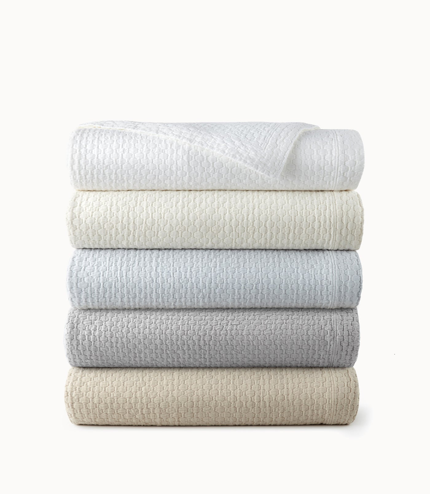 Matelassé Coverlets, Bedspreads & Bedding | Peacock Alley