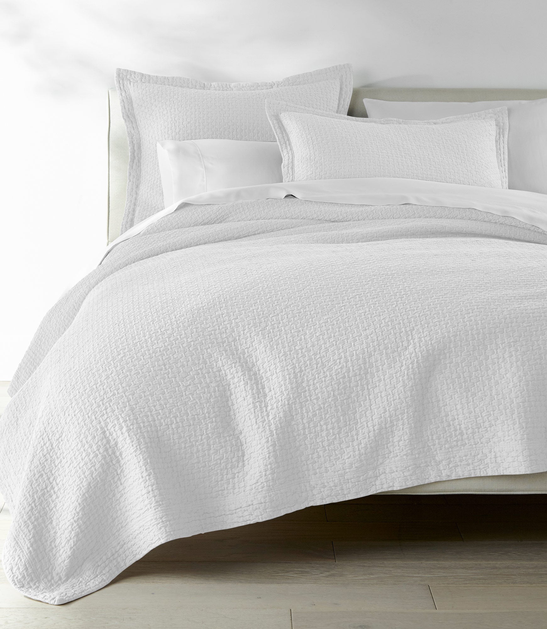 Juliet Matelassé Coverlet White