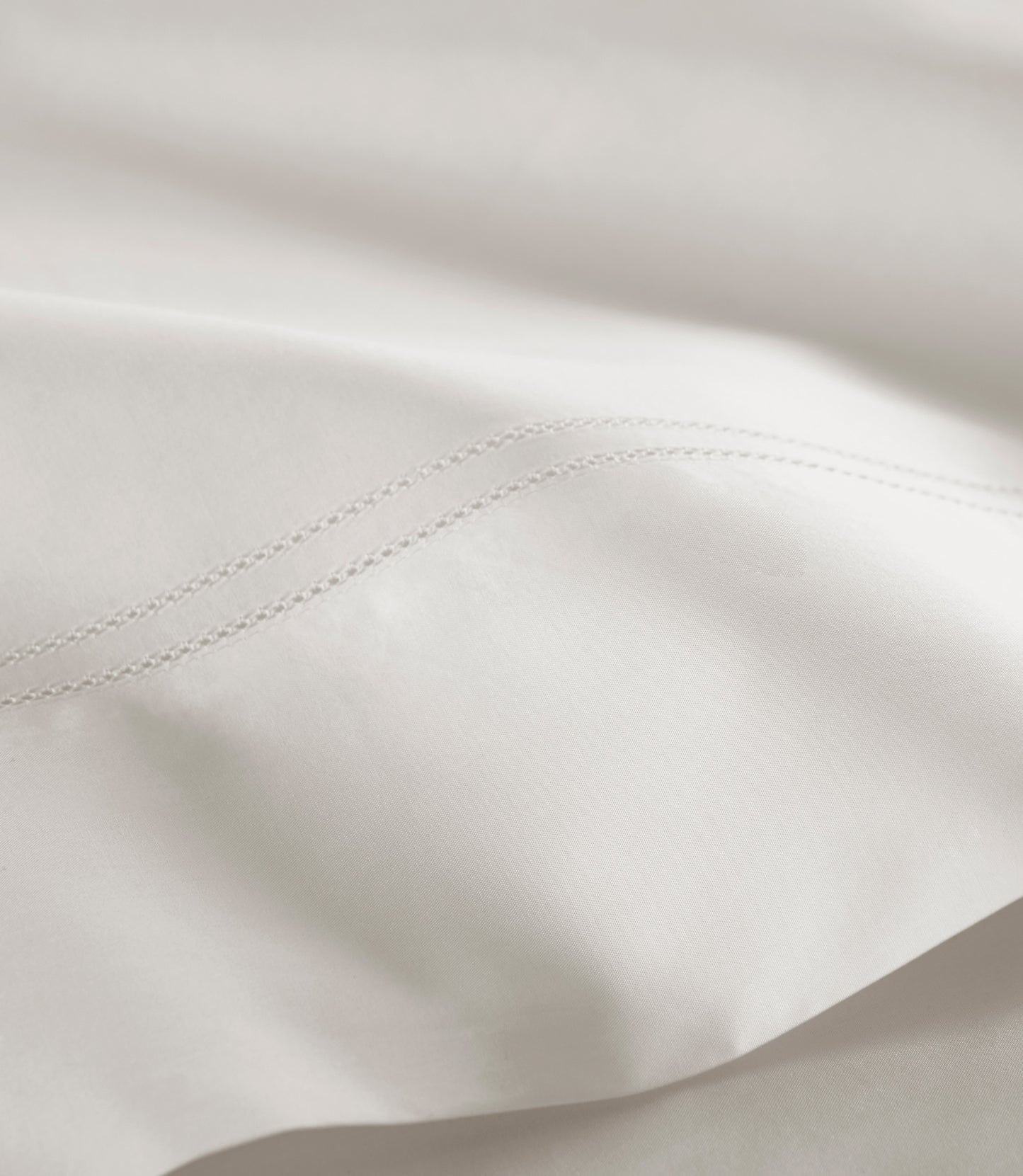 Lyric Percale Sheet Set Platinum Detail