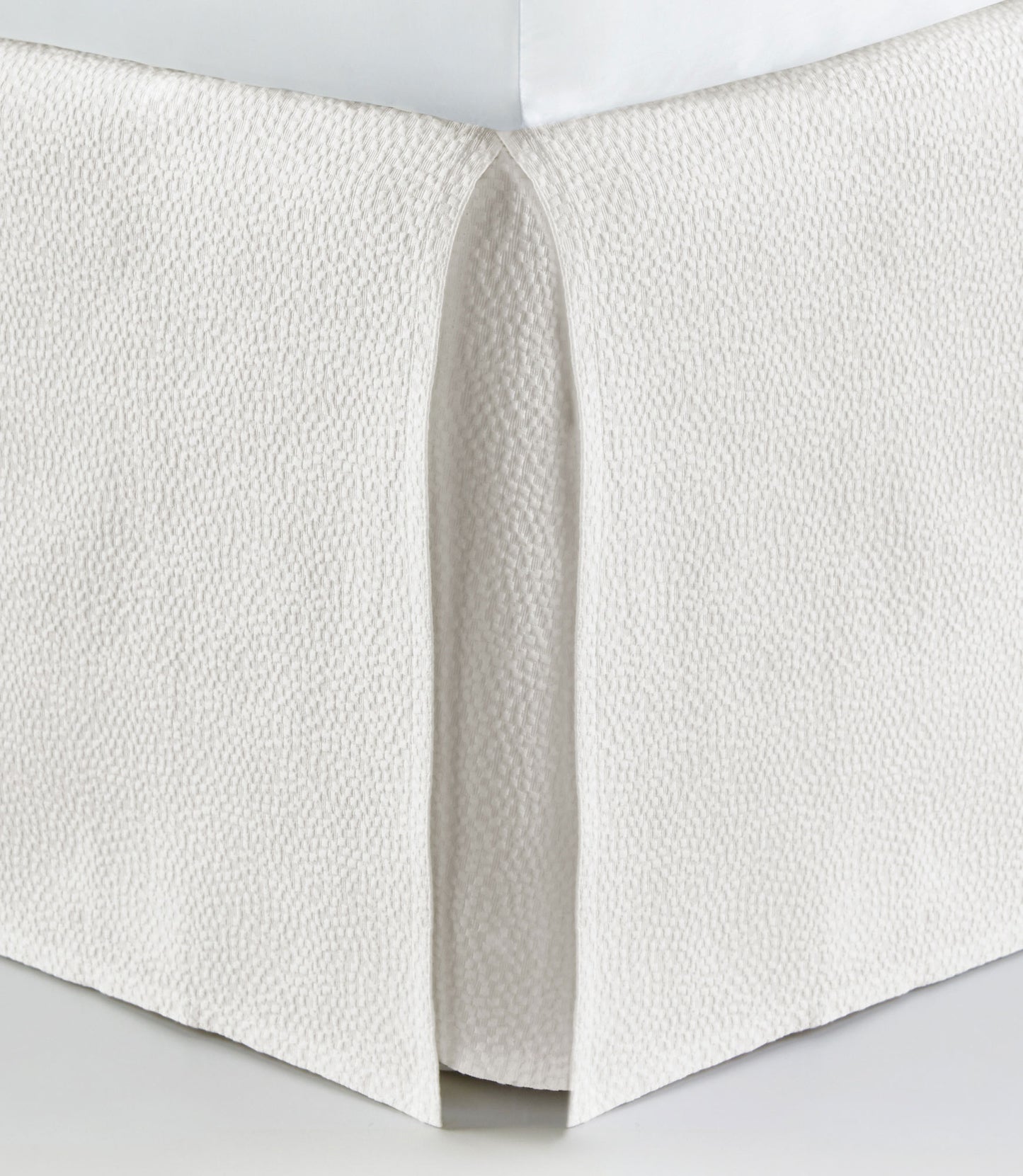 Montauk Matelassé Bed Skirt Ivory