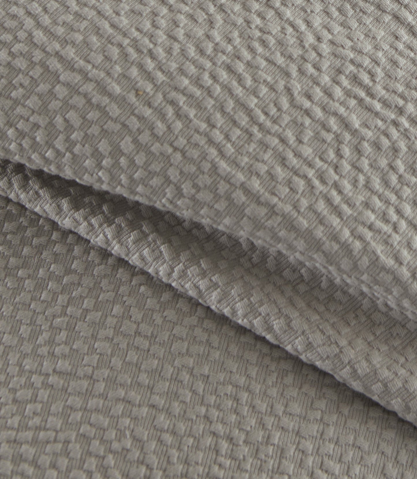 Montauk Matelassé Coverlet Platinum Detail