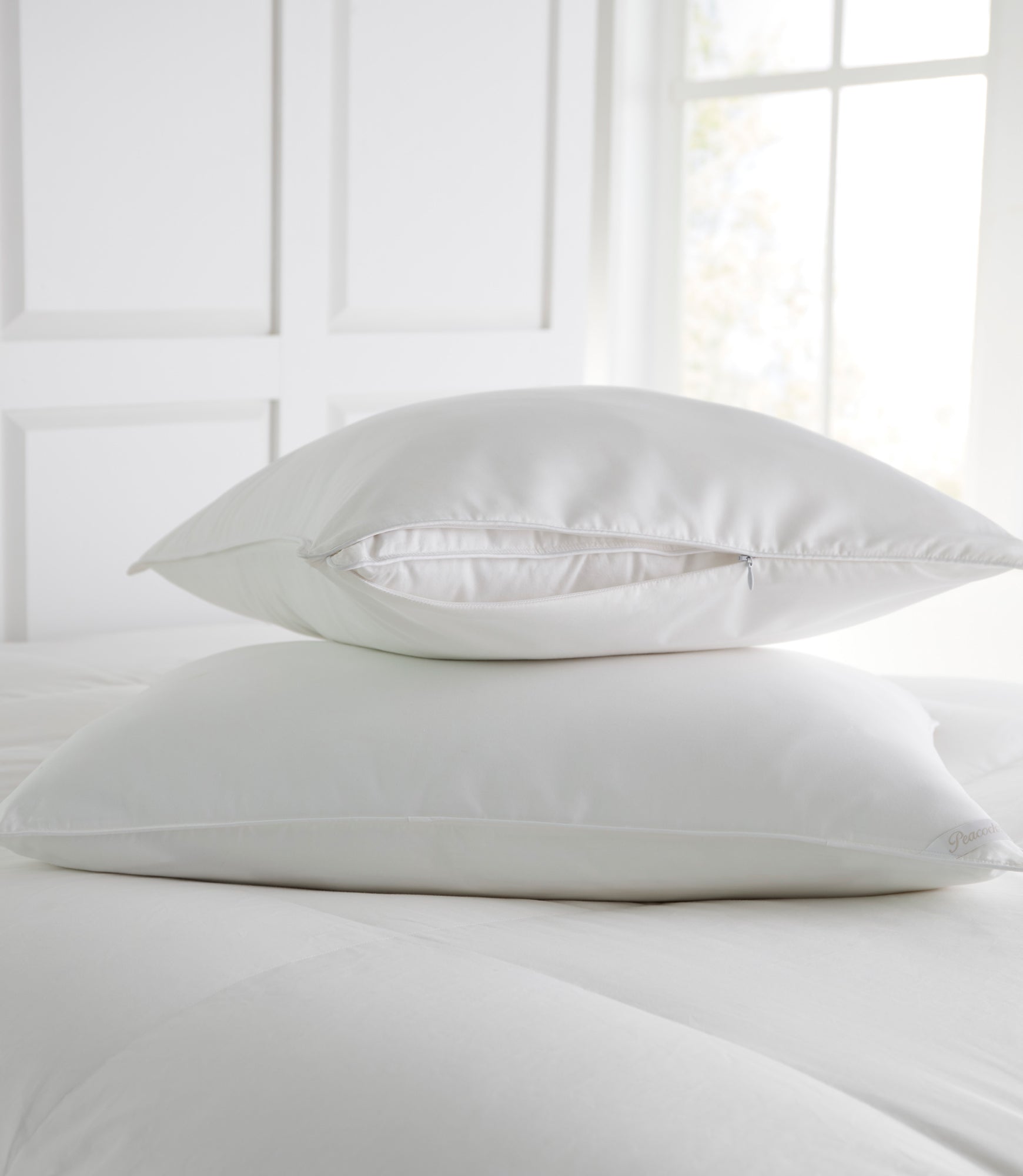 Down Alternative with Pillow Protector White