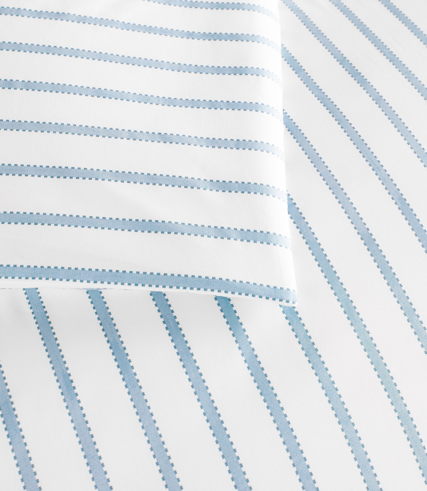 ribbon stripe percale Denim duvet cover detail