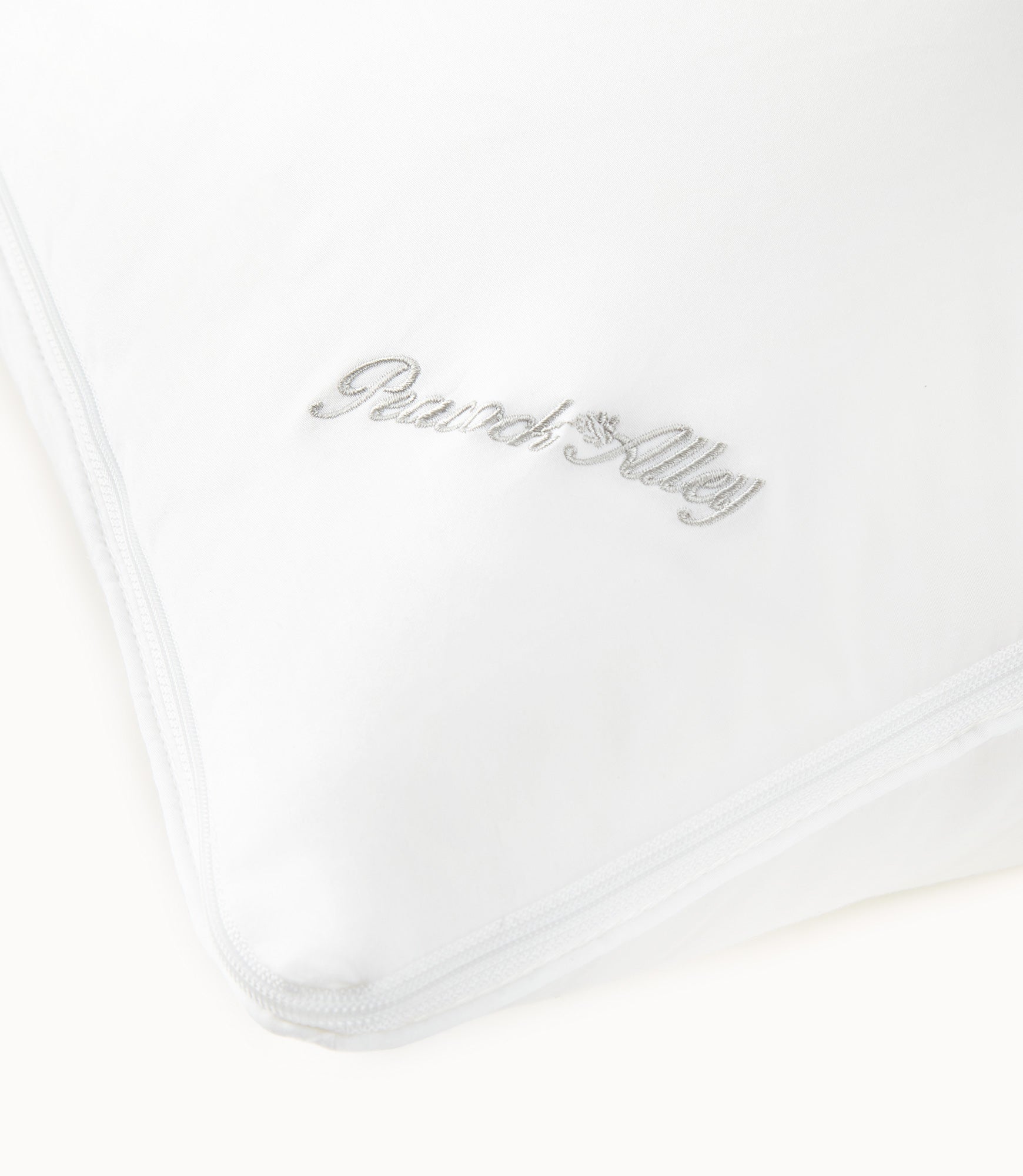 Silk Pillow Enhancer White corner detail