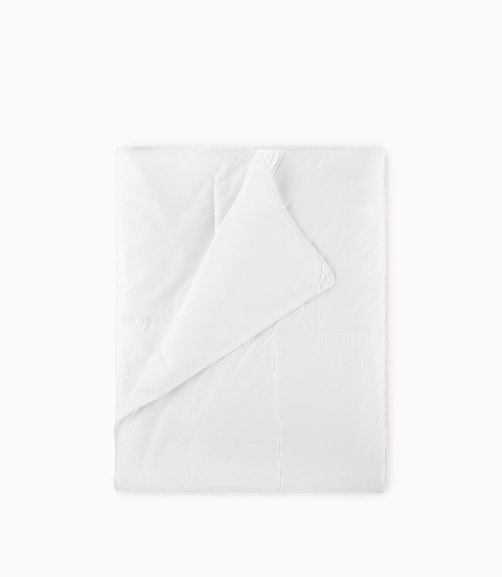 Down Alternative Duvet Corner White