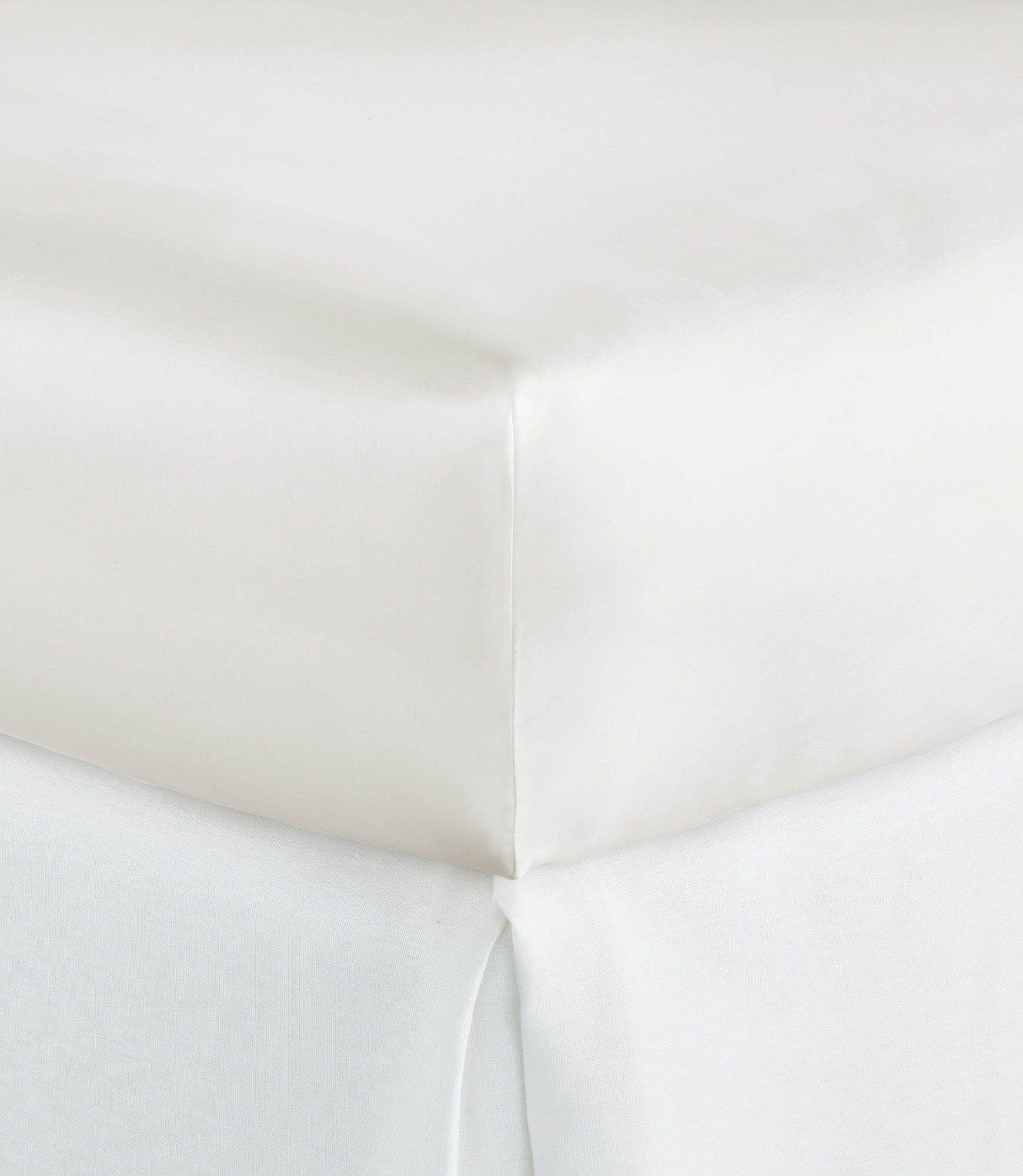 Soprano Sateen Fitted Sheet Ivory