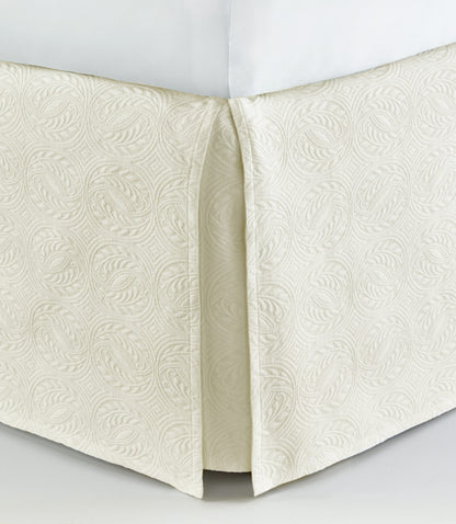 Vienna Matelasse Tailored Bed Skirt Ivory 5